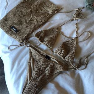 Triangl Bathingsuit Nearly New Tan Textured